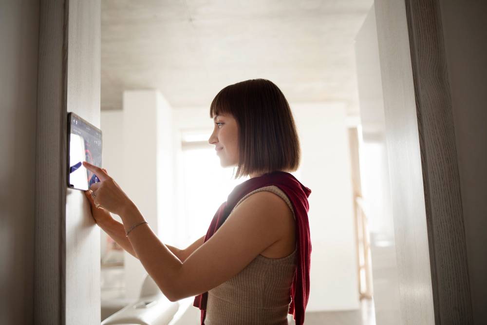 Choosing the Right Smart Home Thermostat | Rooter Hero