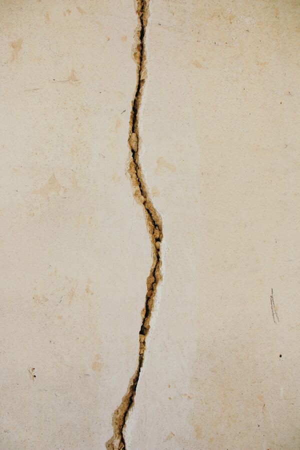 When Should You Worry About Foundation Cracks?