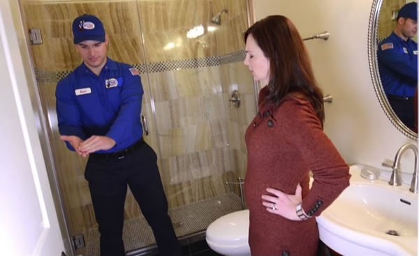 Plumbing Tips - What to Do When The Toilet Overflows